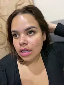 Snapshot of AliceStarshine chatting on 02.28.25 AliceStarshine online show from 02.28.25
