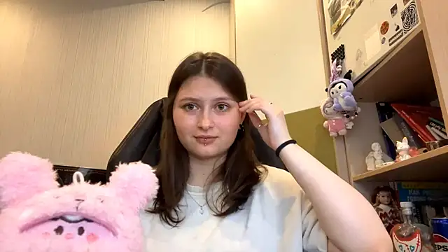 Snapshot of MnemonicSimplism chatting on 07.05.26 MnemonicSimplism online show from 07.05.26