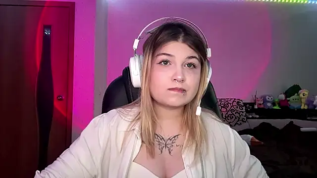 Snapshot of SparkleRichan chatting on 07.08.26 SparkleRichan online show from 07.08.26