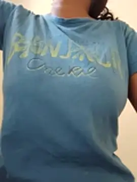 Snapshot of Sexyneera chatting on 07.27.26 Sexyneera online show from 07.27.26