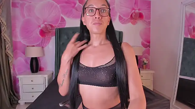ISABELLA STARR online show from 07.08.26