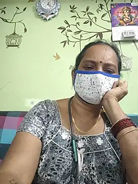 Snapshot of amudha143 chatting on 07.14.26 amudha143 online show from 07.14.26