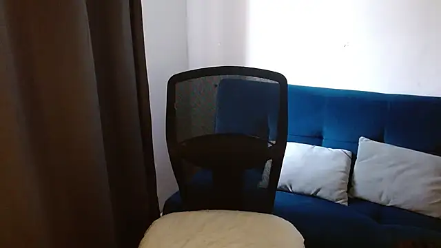 Snapshot of lispetite chatting on 11.10.25 lispetite online show from 11.10.25