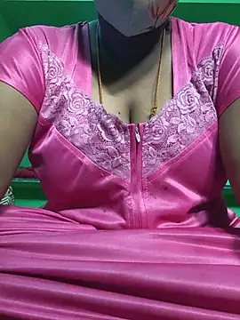 Snapshot of Tamil_kayalkutty chatting on 07.18.26 Tamil kayalkutty online show from 07.18.26