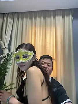 Snapshot of LV-911 chatting on 07.15.26 LV-911 online show from 07.15.26