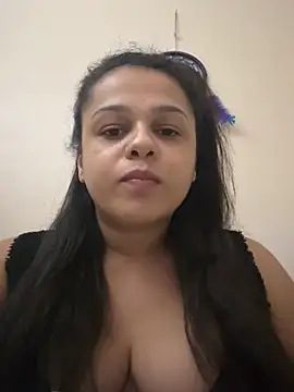 Snapshot of laisagauchinha chatting on 07.14.26 laisagauchinha online show from 07.14.26