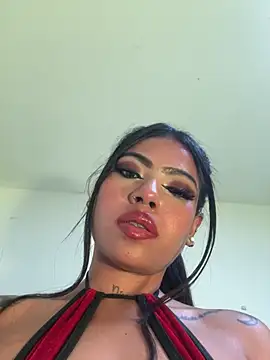 Snapshot of KharolSaiz_ chatting on 07.18.26 KharolSaiz online show from 07.18.26
