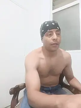 Cris LaCobra  online show from 07.24.26