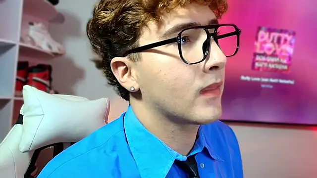Snapshot of Eiden_carter chatting on 07.21.26 Eiden carter online show from 07.21.26