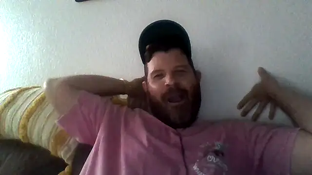 Snapshot of Cubby_Holes chatting on 07.20.26 Cubby Holes online show from 07.20.26