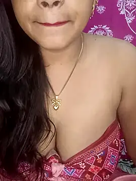 Snapshot of charu_cam chatting on 07.21.26 charu cam online show from 07.21.26