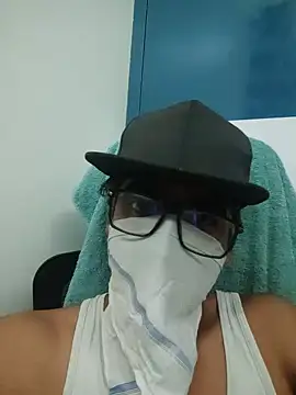 Snapshot of kuttichetan93 chatting on 07.21.26 kuttichetan93 online show from 07.21.26