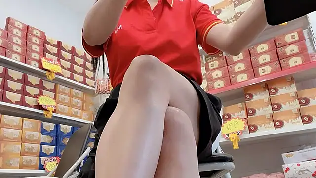 Katy Bae online show from 03.17.26