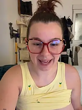lilichaudee online show from 07.27.26