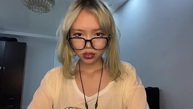 KairiNox online show from 07.27.26