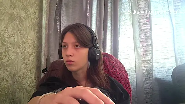 Snapshot of CornyPlaten chatting on 07.28.26 CornyPlaten online show from 07.28.26