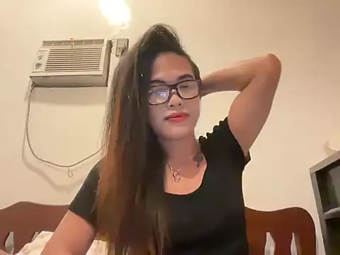 Snapshot of _yoursweetjasmine_ chatting on 07.25.26 yoursweetjasmine online show from 07.25.26