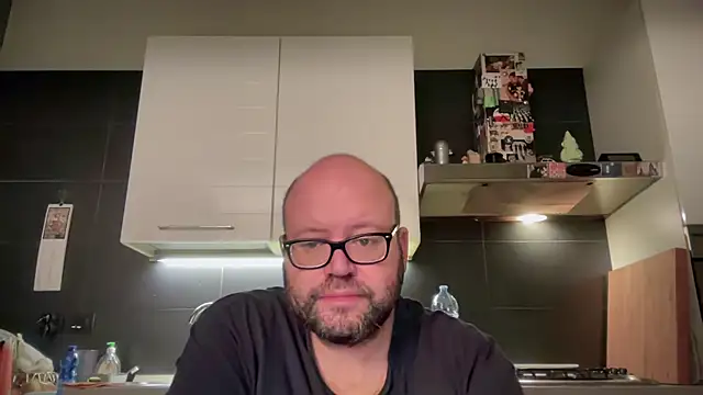 theitalianbear online show from 10.15.25