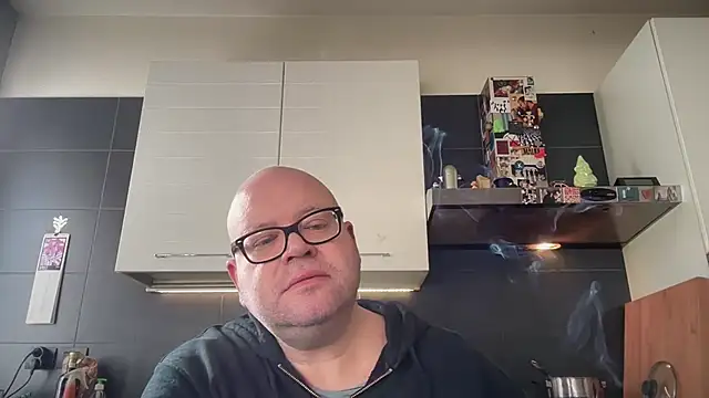 theitalianbear online show from 04.25.26