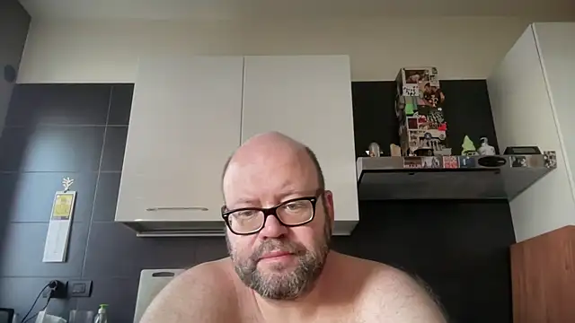 theitalianbear online show from 06.14.26