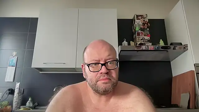 theitalianbear online show from 07.06.26