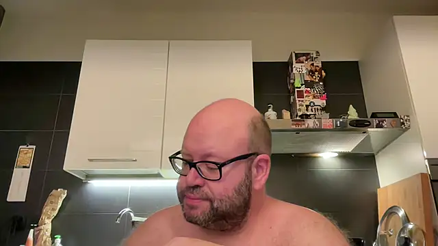 theitalianbear online show from 08.08.26