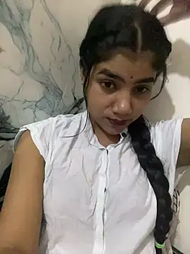 Snapshot of Aayesha_Rawat chatting on 07.31.26 Aayesha Rawat online show from 07.31.26