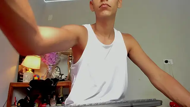 Owen flin  online show from 07.28.26