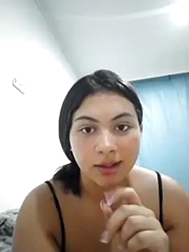 Snapshot of Neferaa chatting on 07.31.26 Neferaa online show from 07.31.26