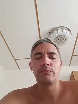 Snapshot of HotRamis83 chatting on 08.05.26 HotRamis83 online show from 08.05.26