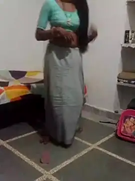 Snapshot of sakina_khan5 chatting on 07.30.26 sakina khan5 online show from 07.30.26