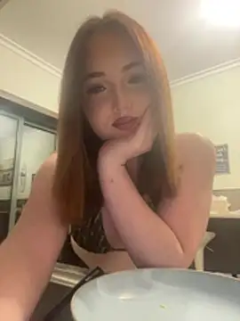 Snapshot of Graciebrownxx chatting on 07.28.26 Graciebrownxx online show from 07.28.26