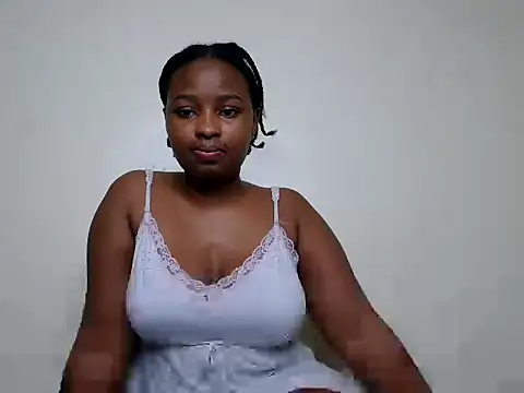Snapshot of bigass_maya chatting on 07.30.26 bigass maya online show from 07.30.26