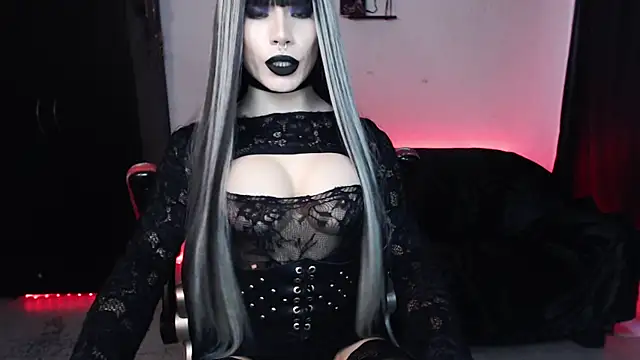 Snapshot of april_simons2 chatting on 03.21.25 april simons2 online show from 03.21.25