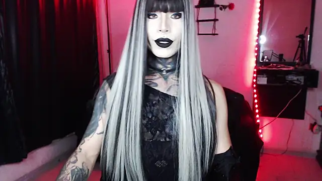 Snapshot of april_simons2 chatting on 01.19.26 april simons2 online show from 01.19.26