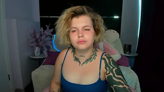 Snapshot of Eva_Starfire_ chatting on 08.02.26 Eva Starfire online show from 08.02.26