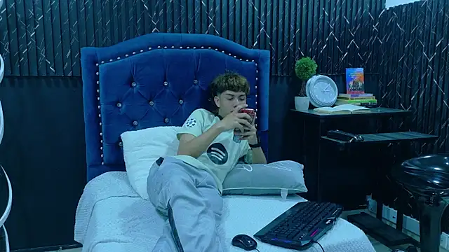 Snapshot of Prince_Jannell chatting on 07.30.26 Prince Jannell online show from 07.30.26