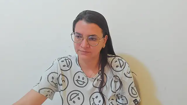 MARILYN GARCIA online show from 10.06.25