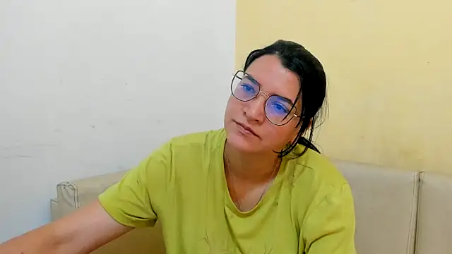 MARILYN GARCIA online show from 05.12.26