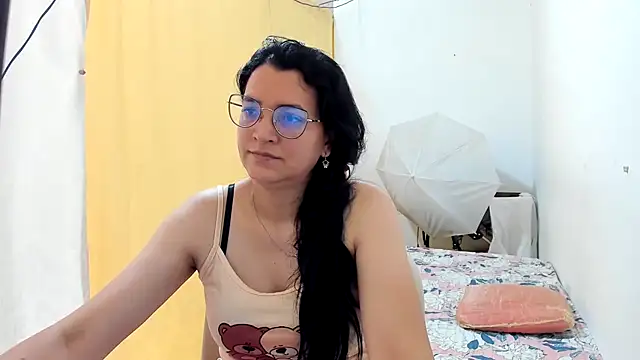 MARILYN GARCIA online show from 05.21.26
