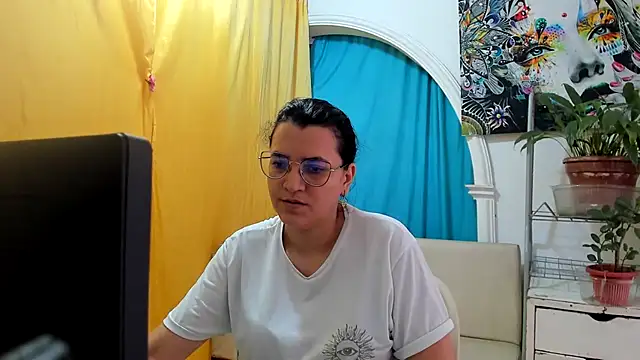 MARILYN GARCIA online show from 07.13.26