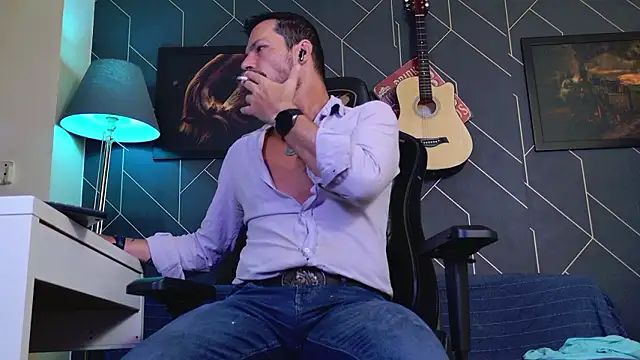 Snapshot of ChrisKox chatting on 02.17.26 ChrisKox online show from 02.17.26