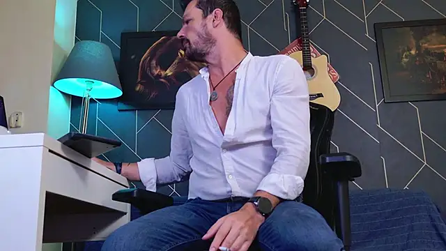 Snapshot of ChrisKox chatting on 02.22.26 ChrisKox online show from 02.22.26