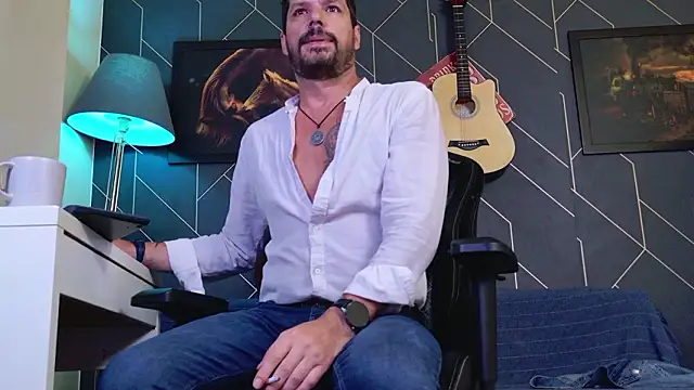 Snapshot of ChrisKox chatting on 02.22.26 ChrisKox online show from 02.22.26