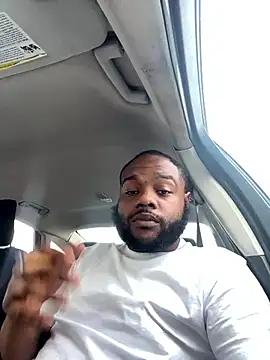 Snapshot of BigHunchoDick chatting on 02.24.25 BigHunchoDick online show from 02.24.25