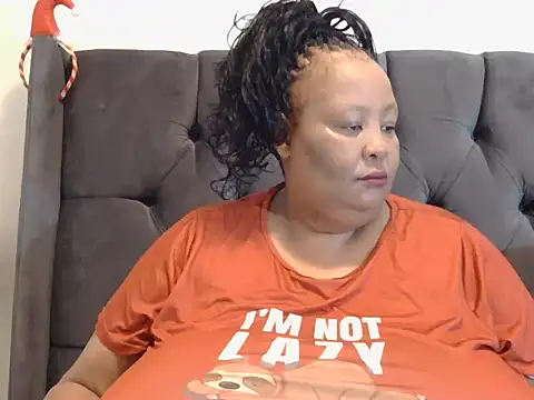 Snapshot of nancy111 chatting on 12.23.25 nancy111 online show from 12.23.25