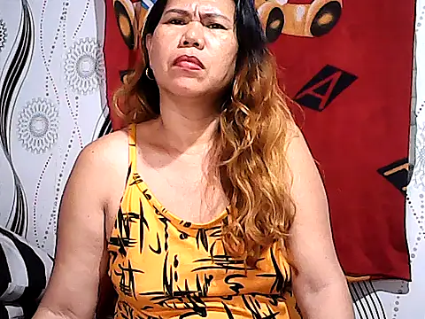 Snapshot of lovely-asian chatting on 11.10.25 lovely-asian online show from 11.10.25