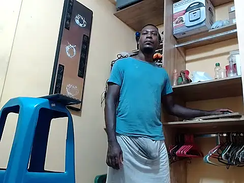 Snapshot of kurtbigcock chatting on 02.14.26 kurtbigcock online show from 02.14.26