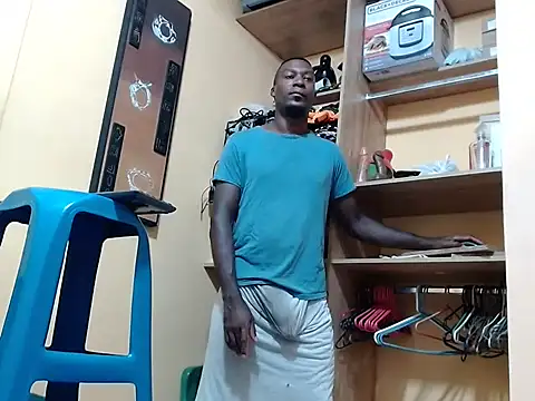 Snapshot of kurtbigcock chatting on 02.24.26 kurtbigcock online show from 02.24.26