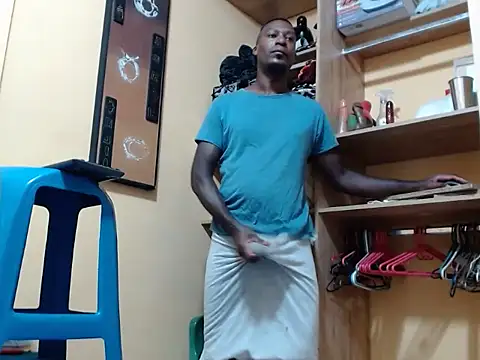 Snapshot of kurtbigcock chatting on 03.20.26 kurtbigcock online show from 03.20.26